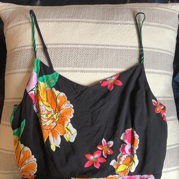 Dress - Picture 3 of 4